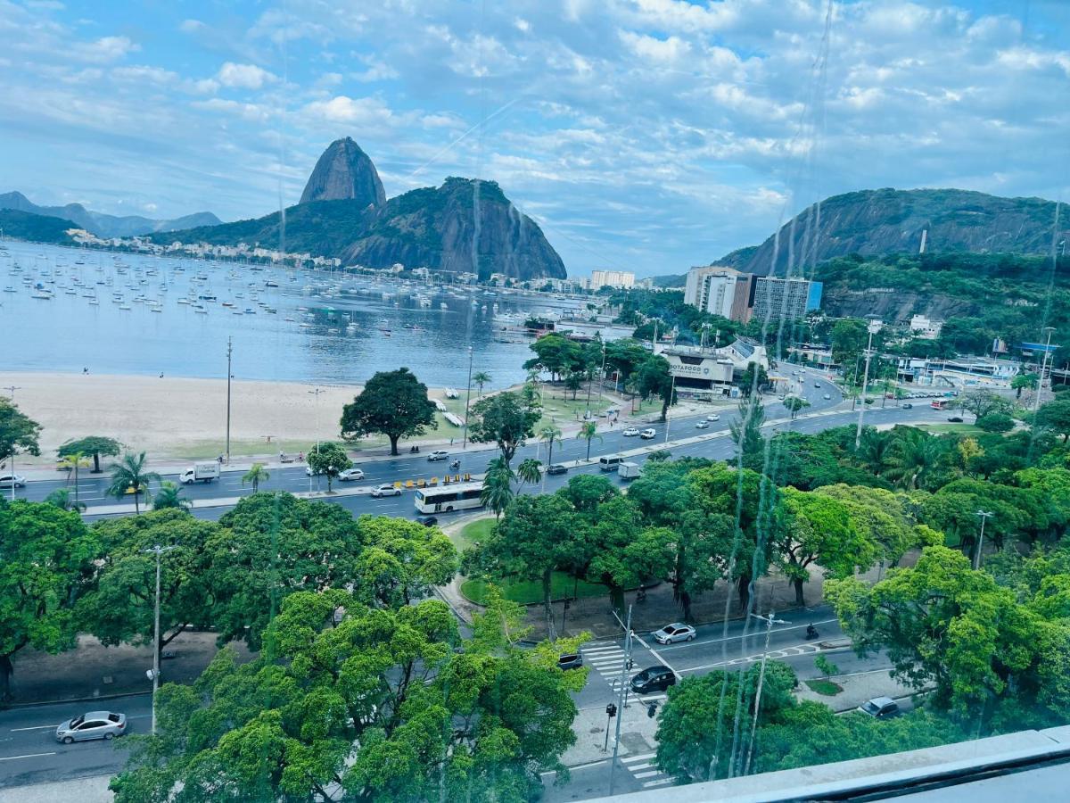 Rua Bolivar, Nº 154, Copacabana - Apartamento Para Temporada, Perto Da Praia