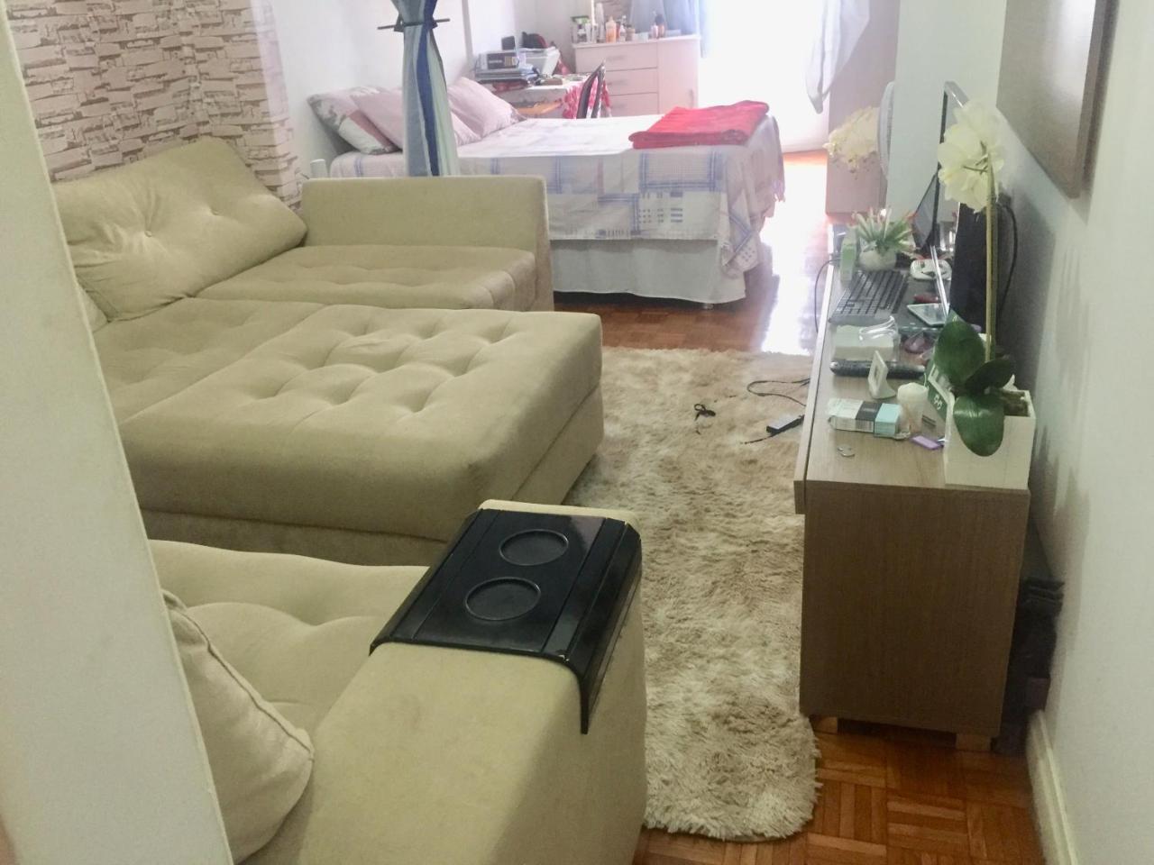 Rua Bolivar, Nº 154, Copacabana - Apartamento Para Temporada, Perto Da Praia * Rio de Janeiro