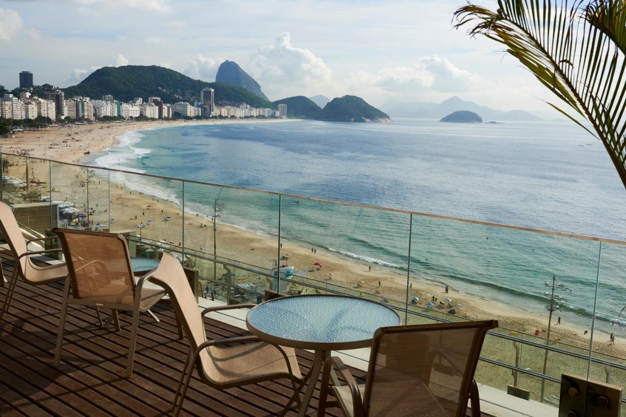 Rua Bolivar, Nº 154, Copacabana - Apartamento Para Temporada, Perto Da Praia Apartment