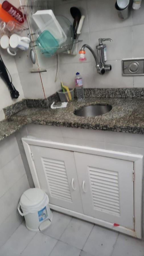 Rua Bolivar, Nº 154, Copacabana - Apartamento Para Temporada, Perto Da Praia Apartment *
